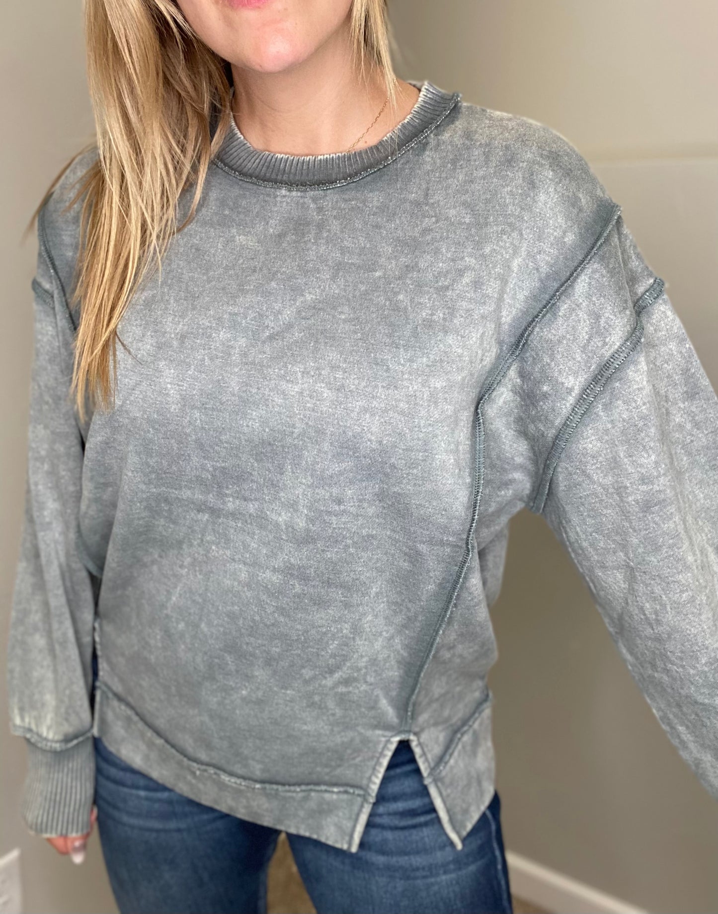 Stevie Acid Washed Sweatshirt