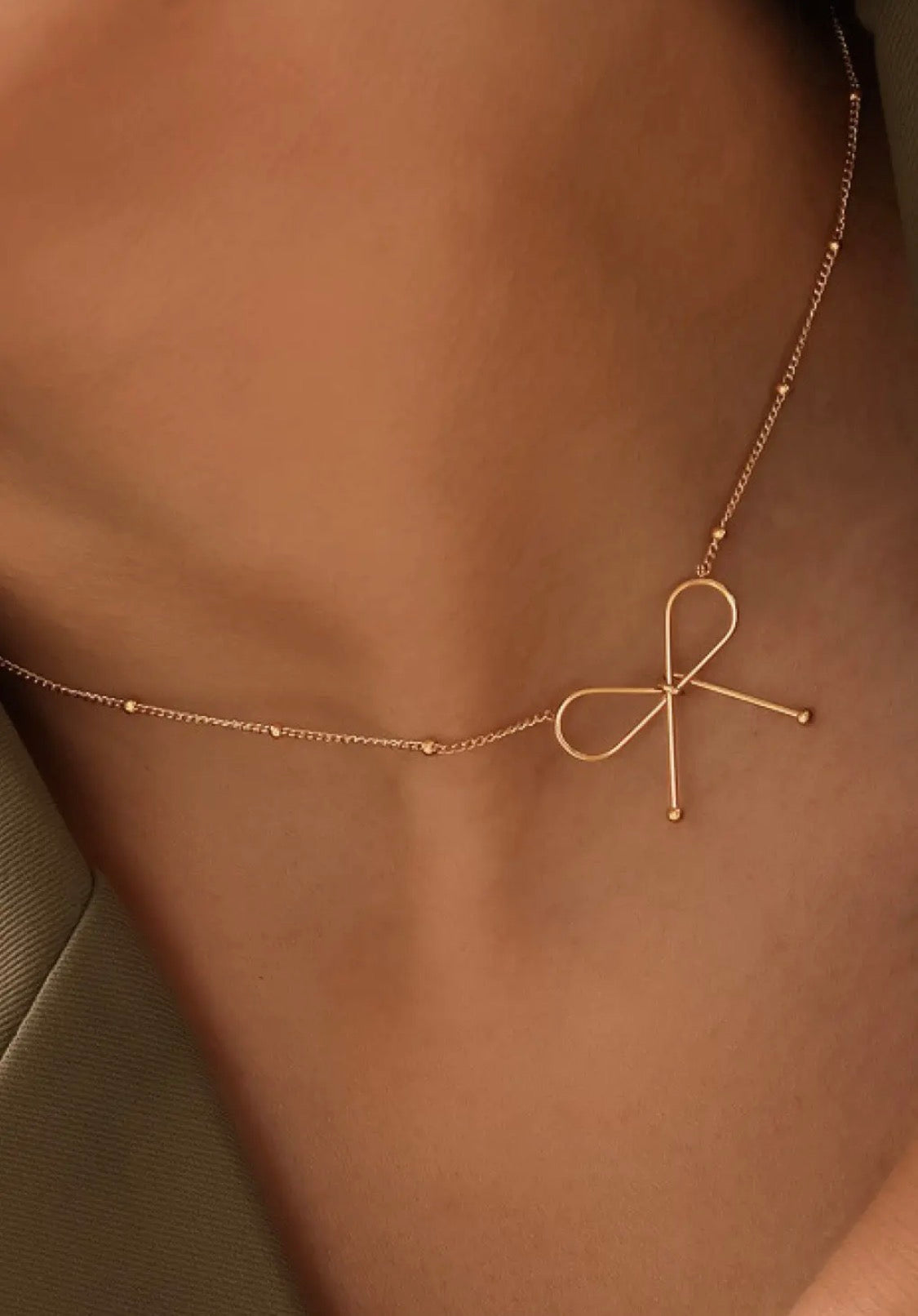 Bow and Dot Necklace