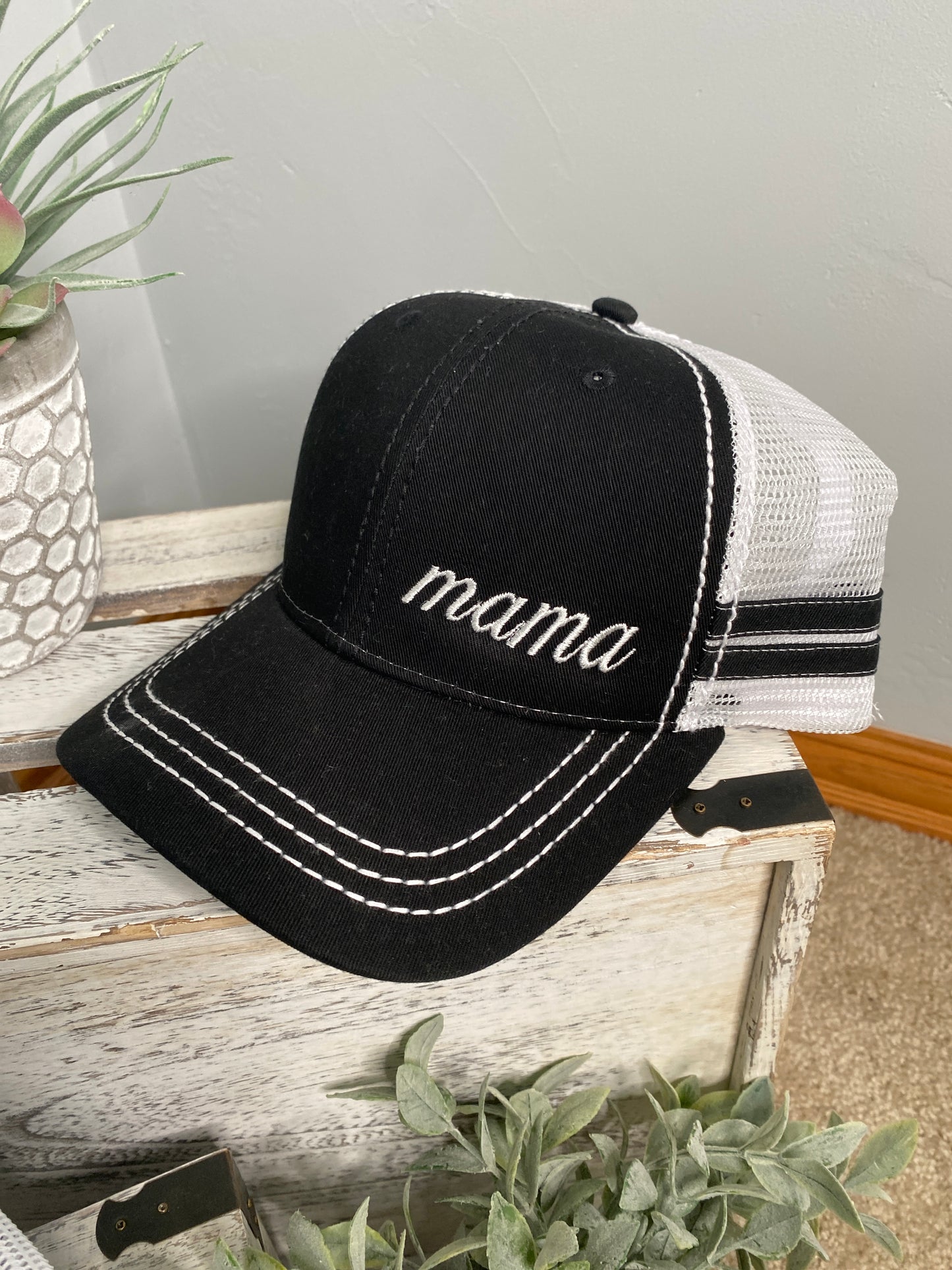 Mama Hat