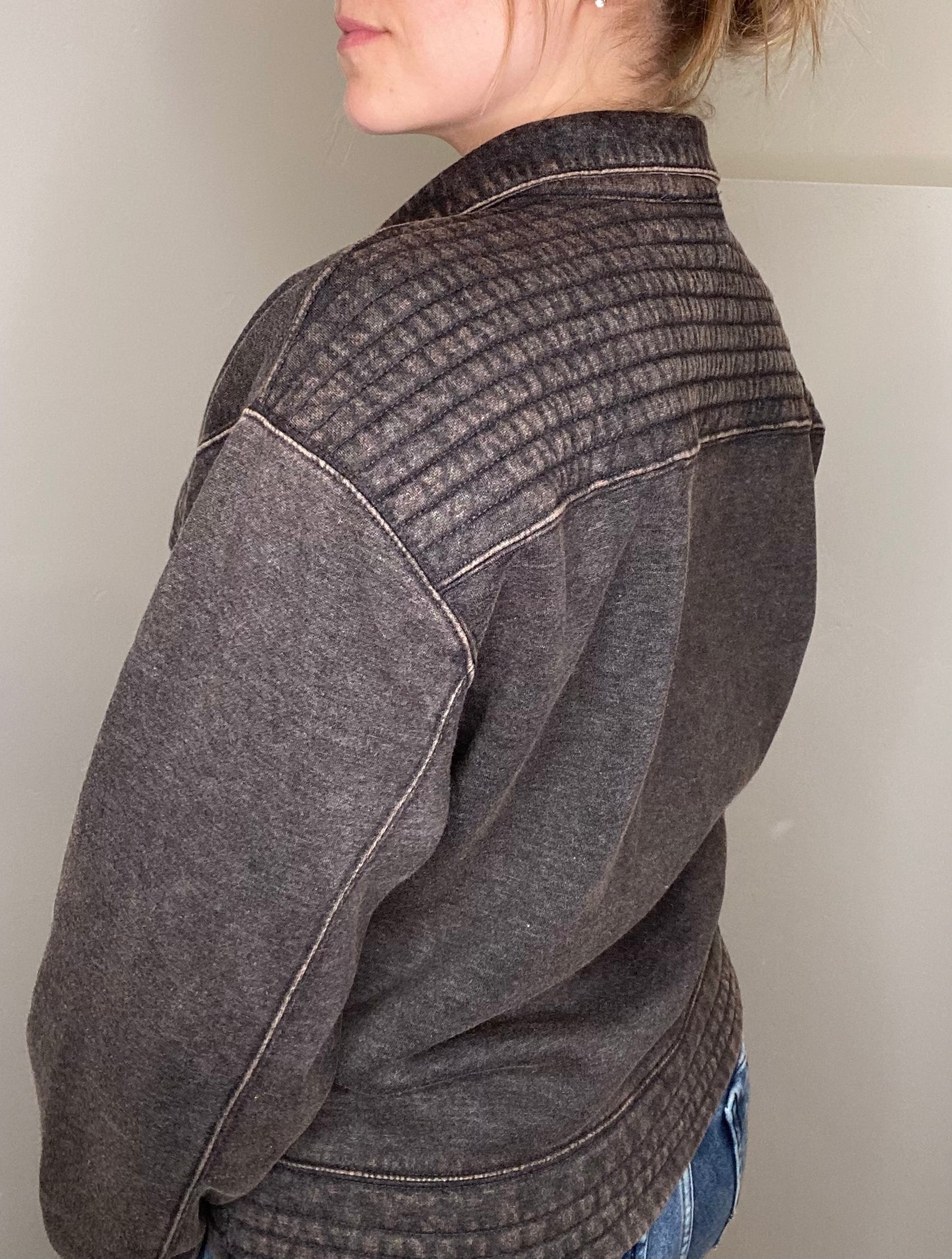 Sloane Snap Sweatshirt