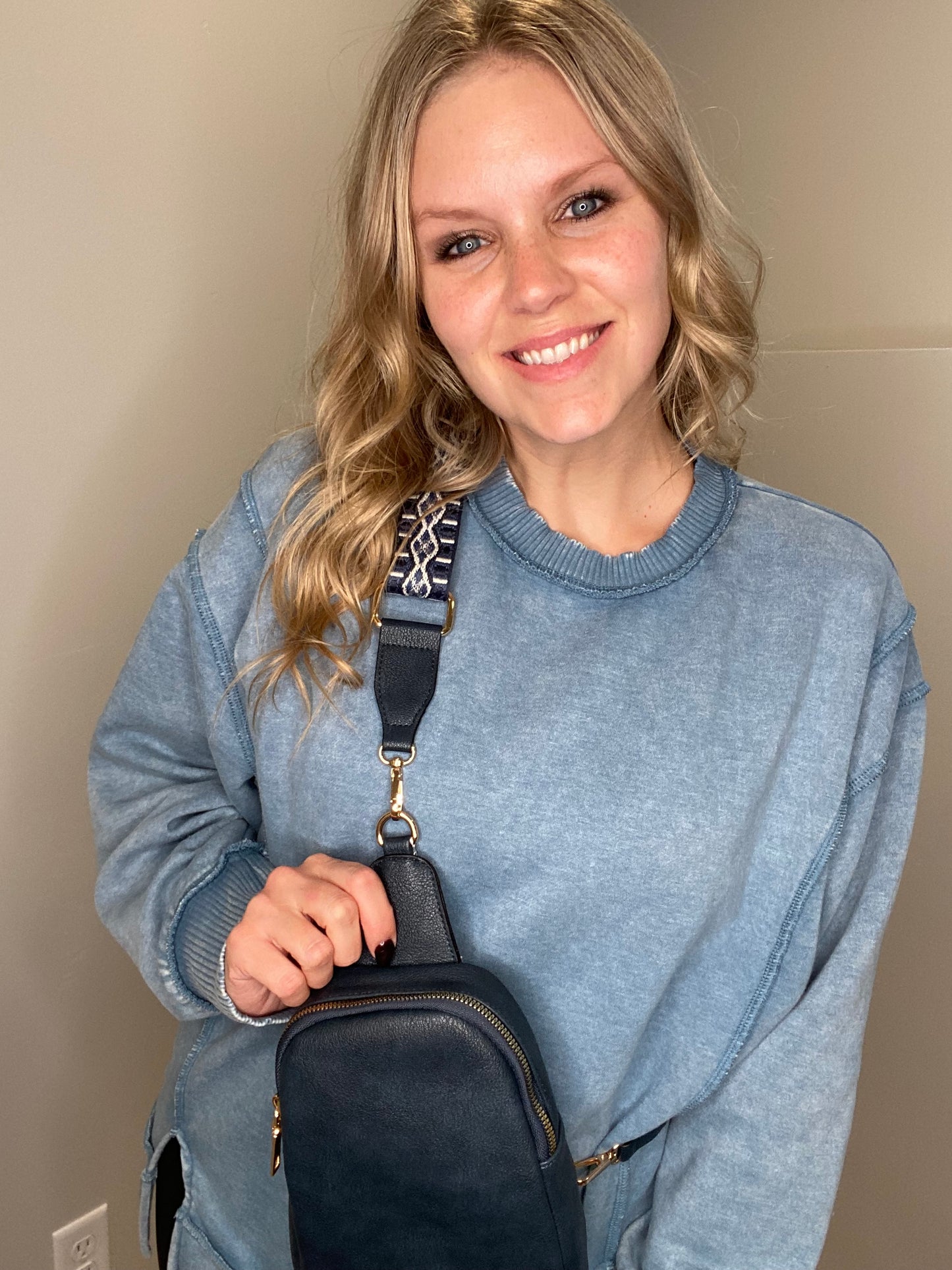 Ellen Sling Bag w/Removable Guitar Strap